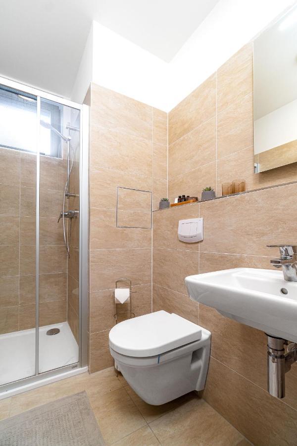 Апартаменти Apartman 1006 Челадна Екстер'єр фото